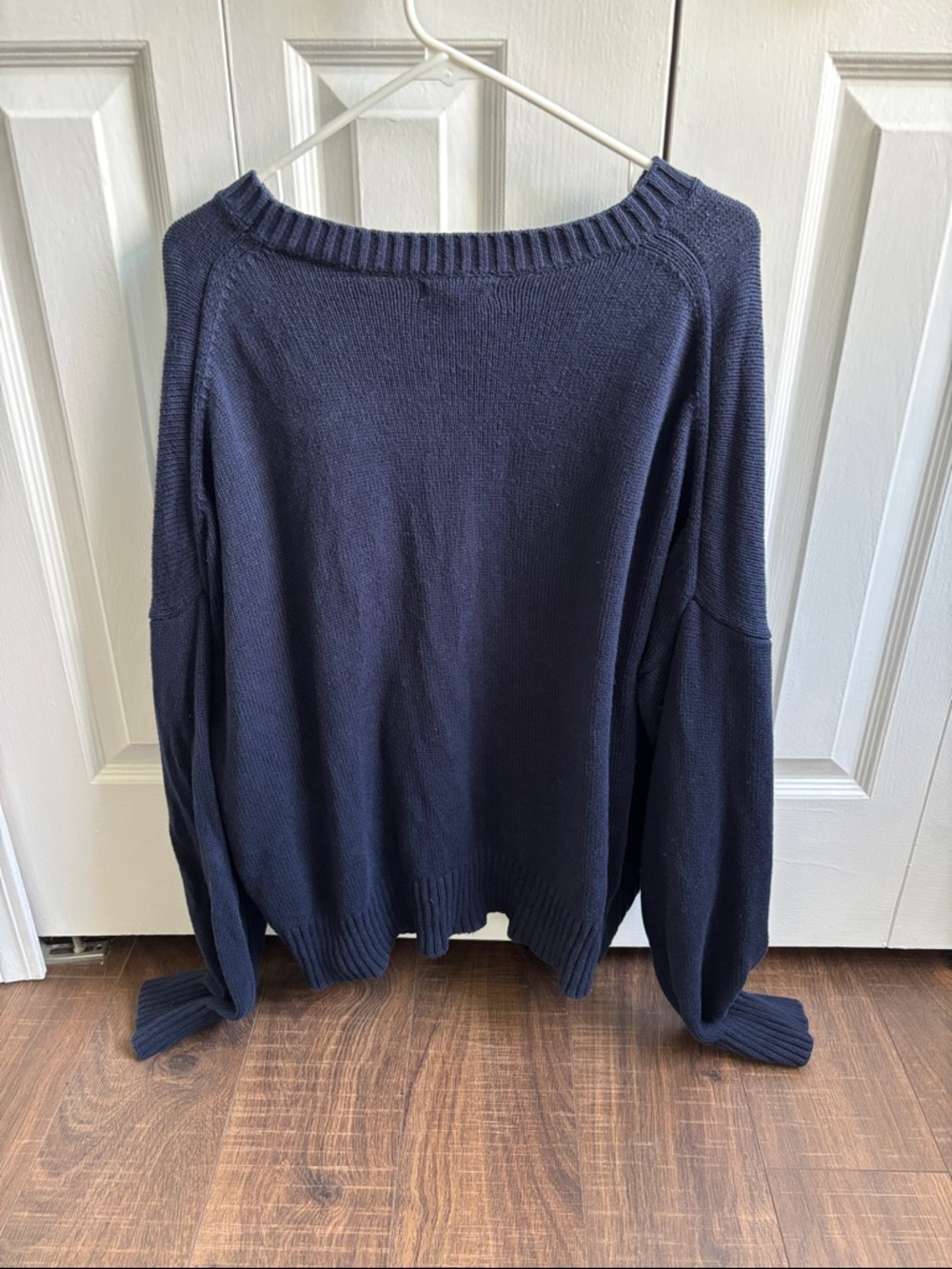 Quince 100% Organic Cotton Boyfriend Crew Sweater - Picture 3 of 3